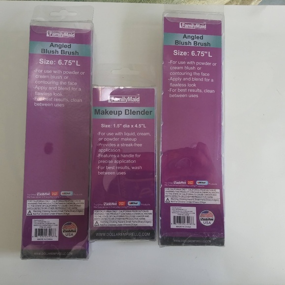 3 BRUSHES MAKEUP BLENDER/ANGLED BLUSH - Picture 2 of 2